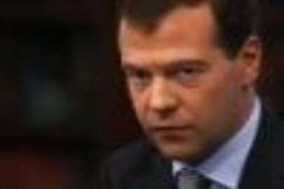 Medvedev, Rus ordusunun modernize edilmesini istedi